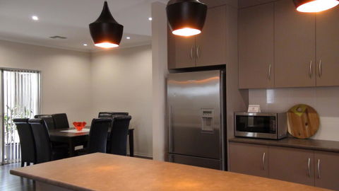 Casavino Luxury Villa - Accommodation in Surfers Paradise 13