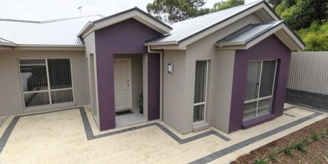 Casavino Luxury Villa - Accommodation in Surfers Paradise 1
