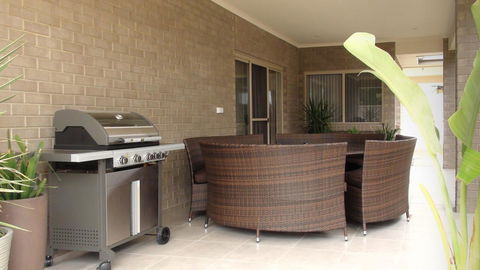Casavino Luxury Villa - Accommodation in Surfers Paradise 12