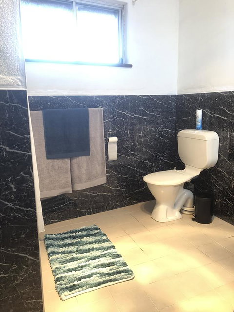 Aussie Opal Diggers Outback Retreat-Undergound - Accommodation in Surfers Paradise 19