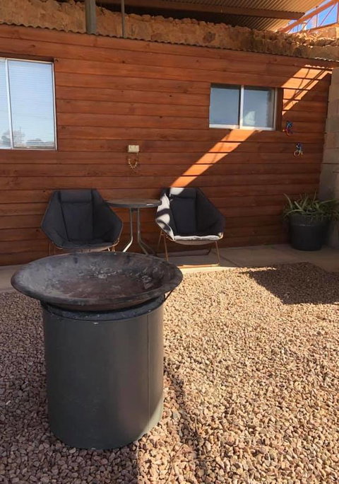Aussie Opal Diggers Outback Retreat-Undergound - Accommodation in Surfers Paradise 21