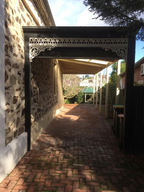 8 Osborne - Accommodation in Surfers Paradise 23