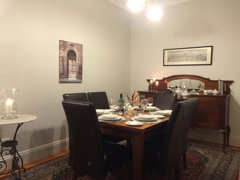 8 Osborne - Accommodation in Surfers Paradise 16