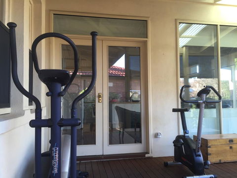 8 Osborne - Accommodation in Surfers Paradise 21