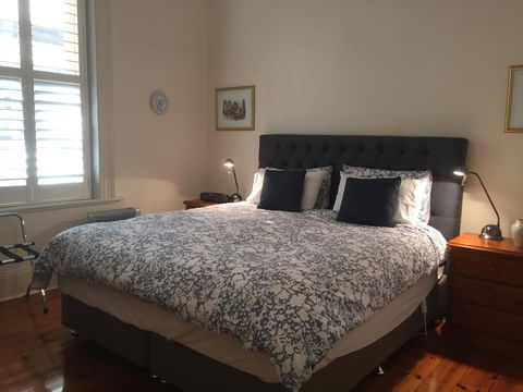 8 Osborne - Accommodation in Surfers Paradise 10