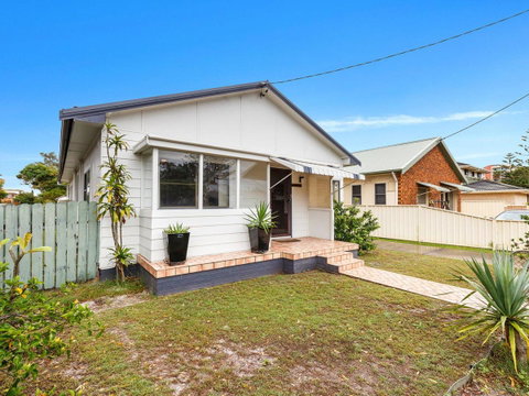 Wyvern - Accommodation in Surfers Paradise 0
