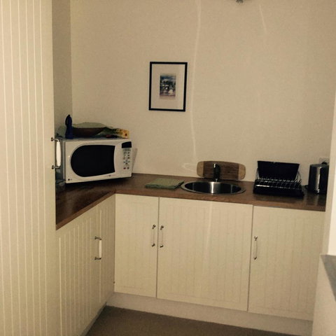 STUDIO ECHUNGA Adelaide Hills - Accommodation in Surfers Paradise 12