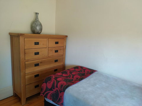 Glenelg Gateway Apartments - Accommodation in Surfers Paradise 3