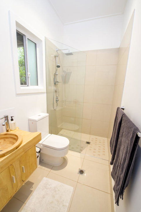 Smiths Lake House - Accommodation in Surfers Paradise 31