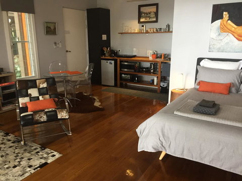 Smiths Lake House - Accommodation in Surfers Paradise 6