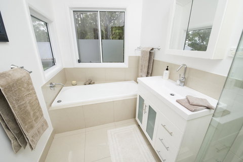 Smiths Lake House - Accommodation in Surfers Paradise 20
