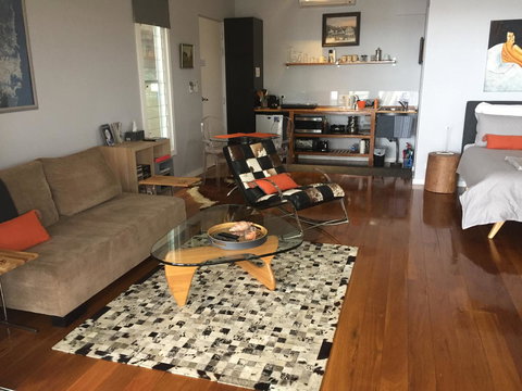 Smiths Lake House - Accommodation in Surfers Paradise 8