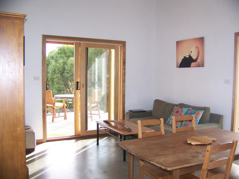 Mallee Bark Retreat - Accommodation in Surfers Paradise 5