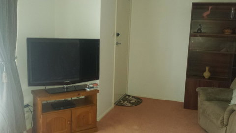 The Quorn-er House - Accommodation in Surfers Paradise 17