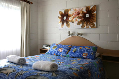 Lake Edge Apartments - Accommodation in Surfers Paradise 26