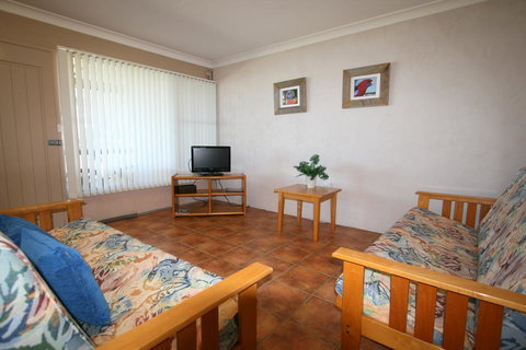 Lake Edge Apartments - Accommodation in Surfers Paradise 15