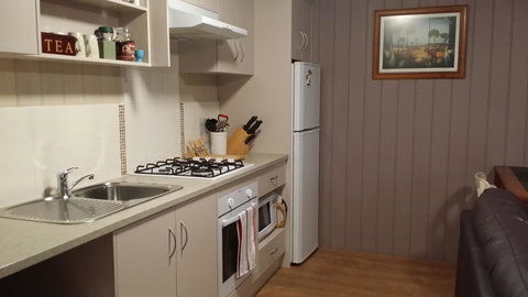 Little Para Cottage Tanunda - Accommodation in Surfers Paradise 6