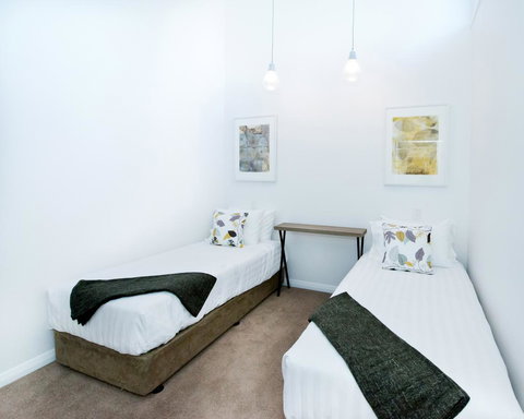 Loxton Courthouse Apartments - Accommodation in Surfers Paradise 10