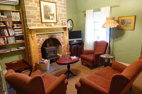 Amy\'s House Bed & Breakfast - Accommodation in Surfers Paradise 12