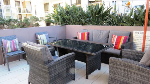 Bayview Beachfront Apartments, In Town Right On The Beach - Accommodation in Surfers Paradise 24