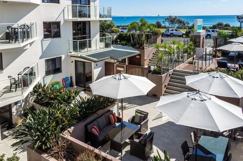 Bayview Beachfront Apartments, In Town Right On The Beach - Accommodation in Surfers Paradise 22