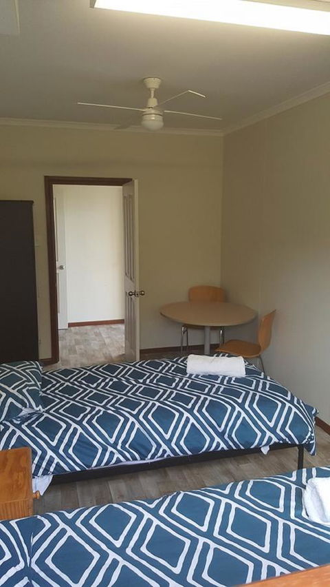 Beachside Escape On The Esplanade - Accommodation in Surfers Paradise 9