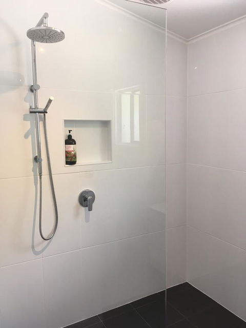Hilltop Too - Accommodation in Surfers Paradise 18