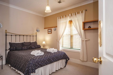 Angaston Saleyards Luxury Accommodation - Accommodation in Surfers Paradise 2