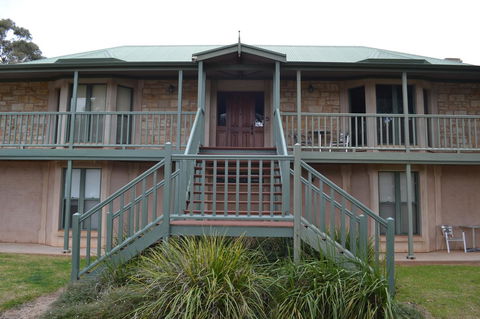 Angaston Saleyards Luxury Accommodation - Accommodation in Surfers Paradise 35