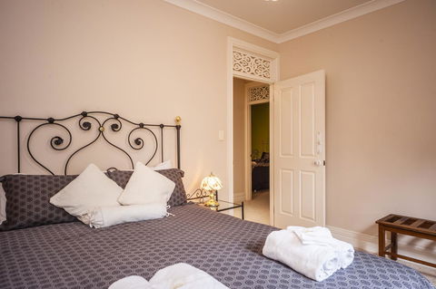 Angaston Saleyards Luxury Accommodation - Accommodation in Surfers Paradise 3