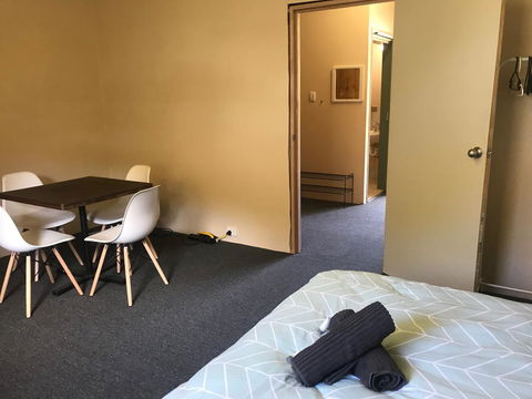 Longwood Retreat - Accommodation in Surfers Paradise 5