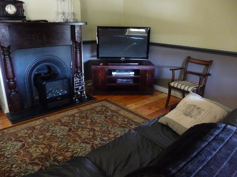 Country Bakehouse Accommodation - Accommodation in Surfers Paradise 10