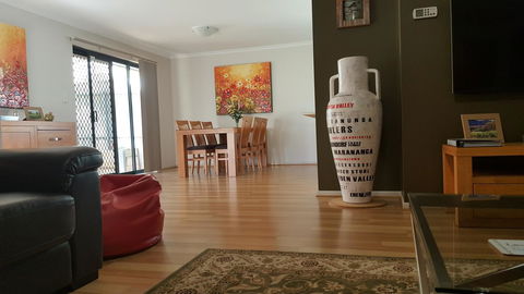 Jacaranda Homestay - Accommodation in Surfers Paradise 5