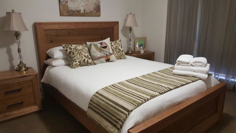 Jacaranda Homestay - Accommodation in Surfers Paradise 8
