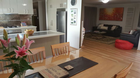 Jacaranda Homestay - Accommodation in Surfers Paradise 3