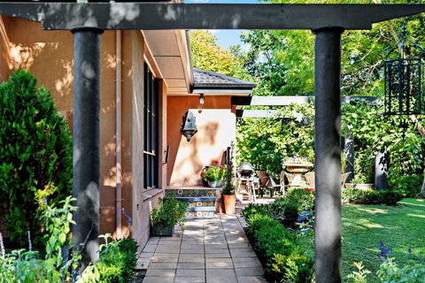 Adelaide Hills Retreats - Accommodation in Surfers Paradise 43