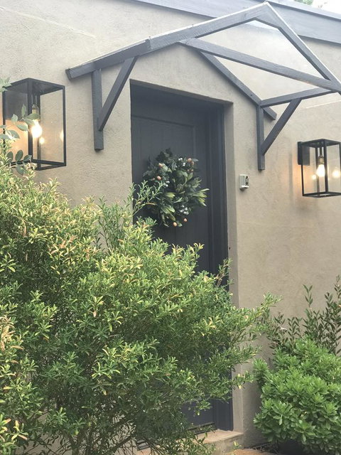 Adelaide Hills Retreats - Accommodation in Surfers Paradise 7