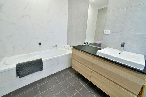 Great Northern Lodge - Accommodation in Surfers Paradise 3