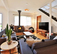 Hudson Bay  Basin View-Pet Friendly-15 Mins to Hyams Beach - Accommodation in Surfers Paradise