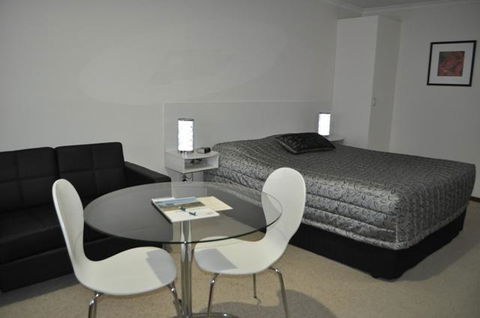 Keith Motor Inn - Accommodation in Surfers Paradise 11