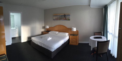 Hilton Beachfront Motel - Accommodation in Surfers Paradise 27
