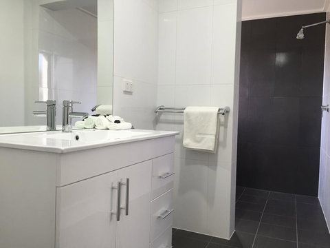 Hilton Beachfront Motel - Accommodation in Surfers Paradise 37