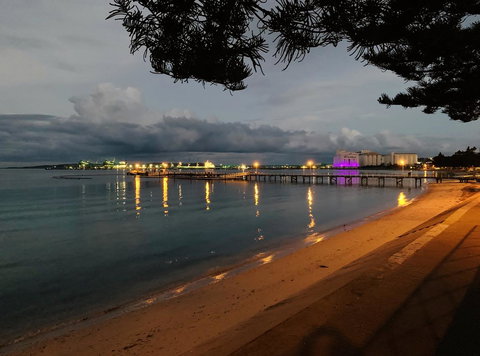 Hilton Beachfront Motel - Accommodation in Surfers Paradise 10