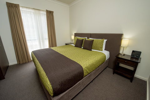 Clare Country Club - Accommodation in Surfers Paradise 15