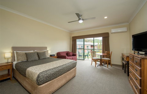 Clare Country Club - Accommodation in Surfers Paradise 22