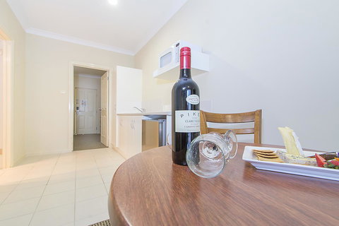 Clare Country Club - Accommodation in Surfers Paradise 11