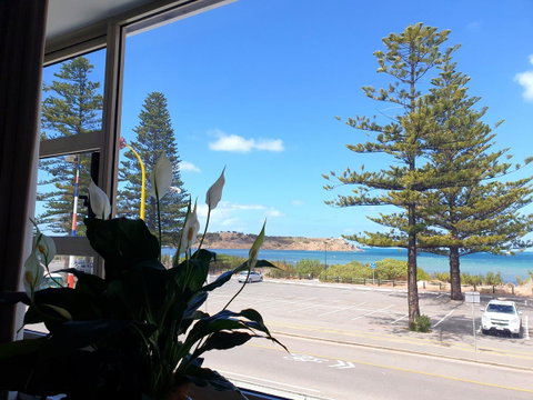 Nightcap At Hotel Victor - Accommodation in Surfers Paradise 9
