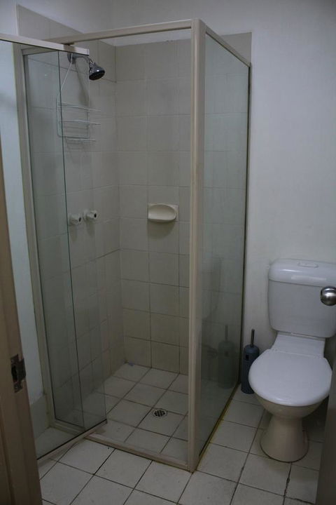 My Place & Adelaide Backpackers Hostel - Accommodation in Surfers Paradise 44