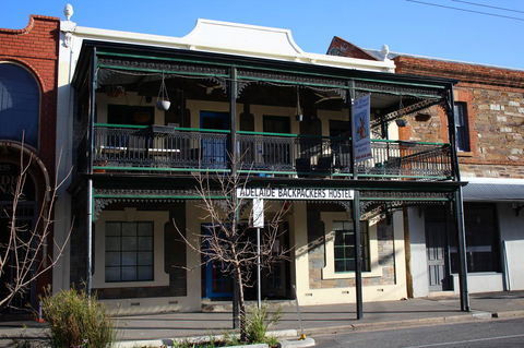 My Place & Adelaide Backpackers Hostel - Accommodation in Surfers Paradise 38
