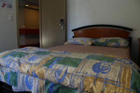 My Place & Adelaide Backpackers Hostel - Accommodation in Surfers Paradise 5